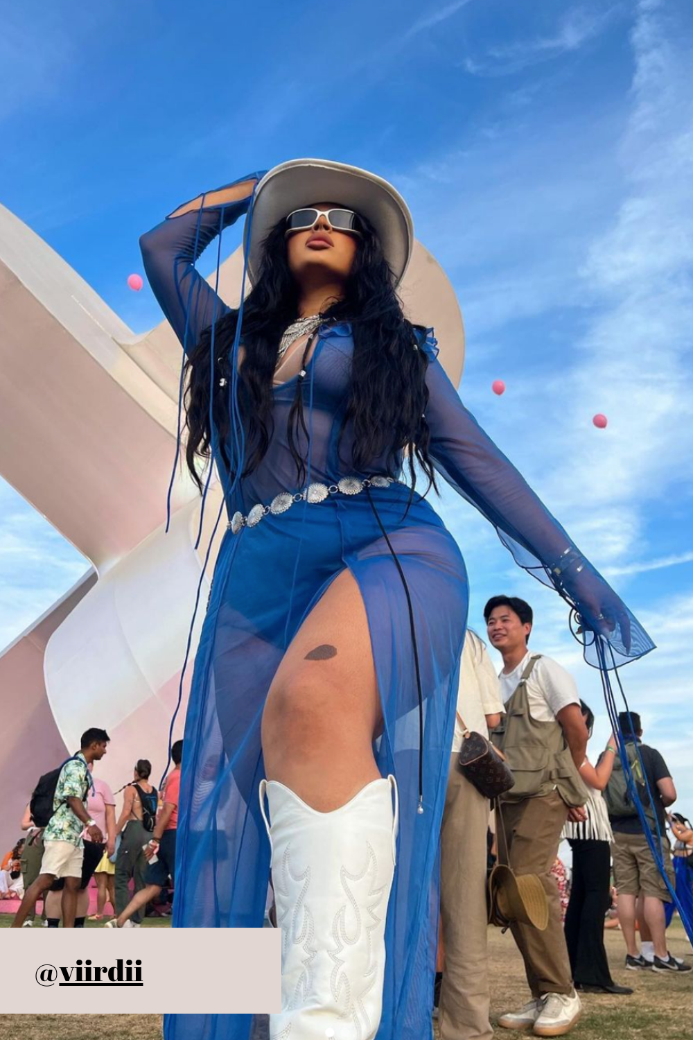 What To Wear To Coachella in 2024 Autum Love